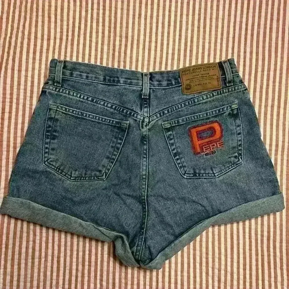 Vintage Pepe London Denim Shorts 90’s Denim shorts size 30 - Picture 1 of 12